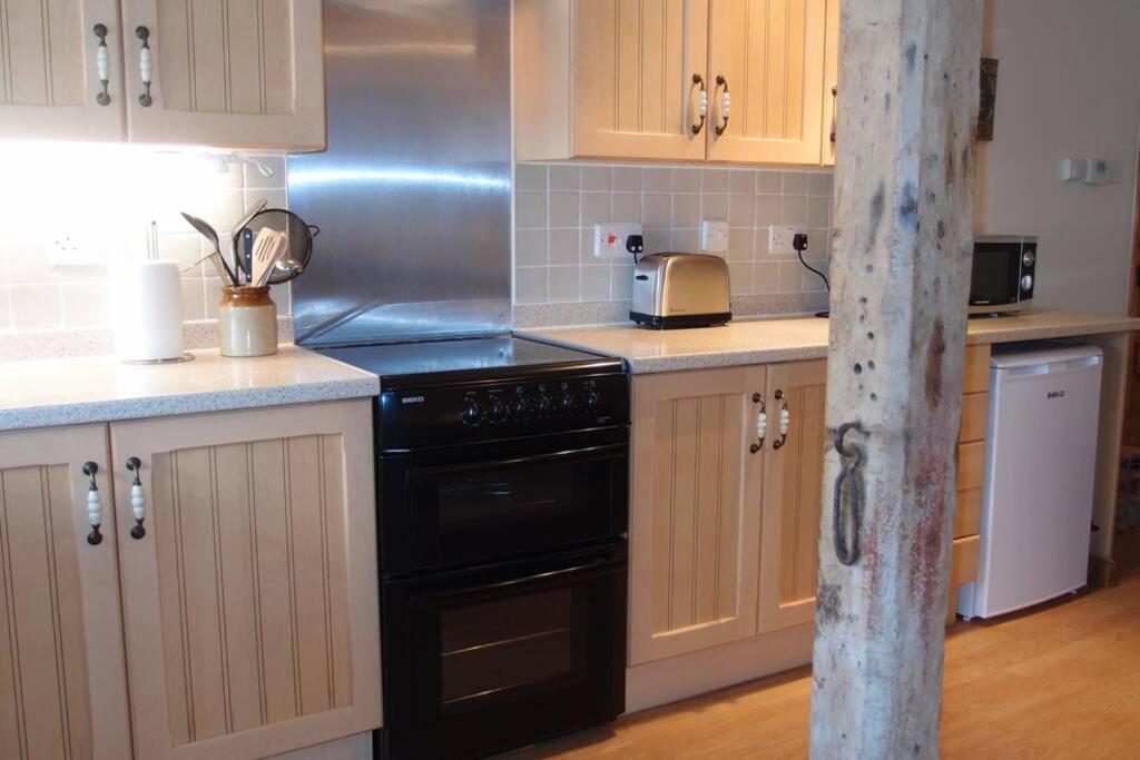 Upper Heath Farm - Stable Cottage Ludlow Craven Arms Bagian luar foto