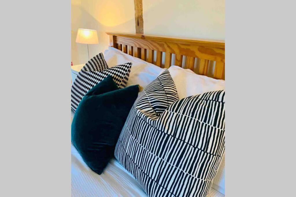 Upper Heath Farm - Stable Cottage Ludlow Craven Arms Bagian luar foto